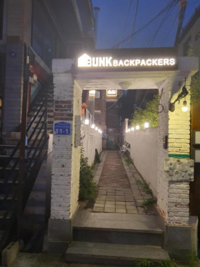 Гостиница Bunk Backpackers Guesthouse  Сеул